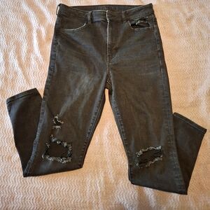 🌌3/$40 American Eagle Super High Rise Jegging 12 Short